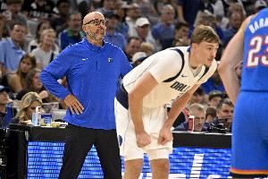 基德谈让弗拉格打控卫:出于球队健康考量 也是为季后赛做准备