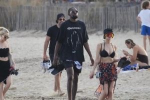 杜兰特:曾和一位女孩同居 我让她每周来两次第二天早晨就赶紧走