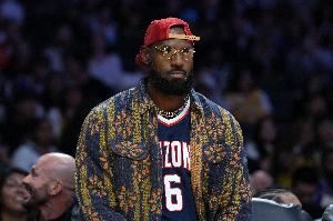 皮尔斯：湖人交易掉詹姆斯并换来一些球队拼图 会更有竞争力